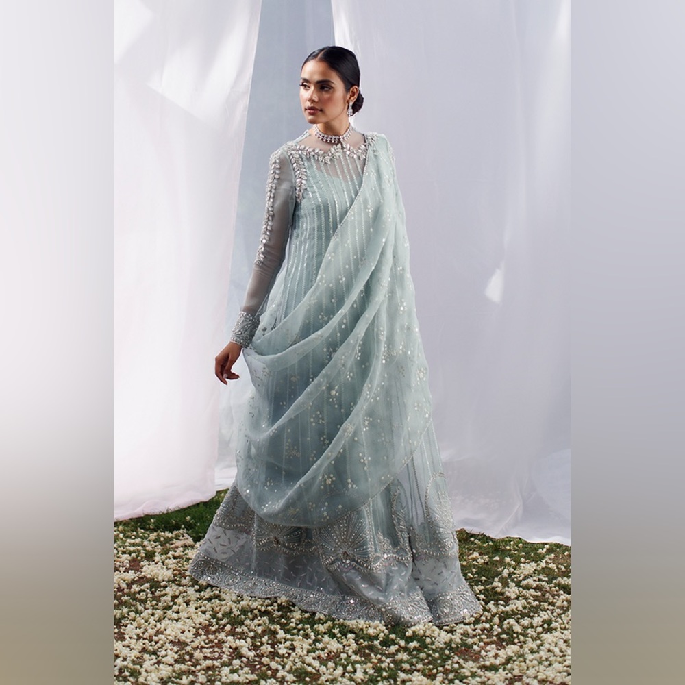 Suffuse by Sana Yasir Freeshia - Elise NWOT size L